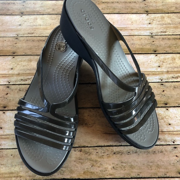 crocs isabella mini wedge sandal